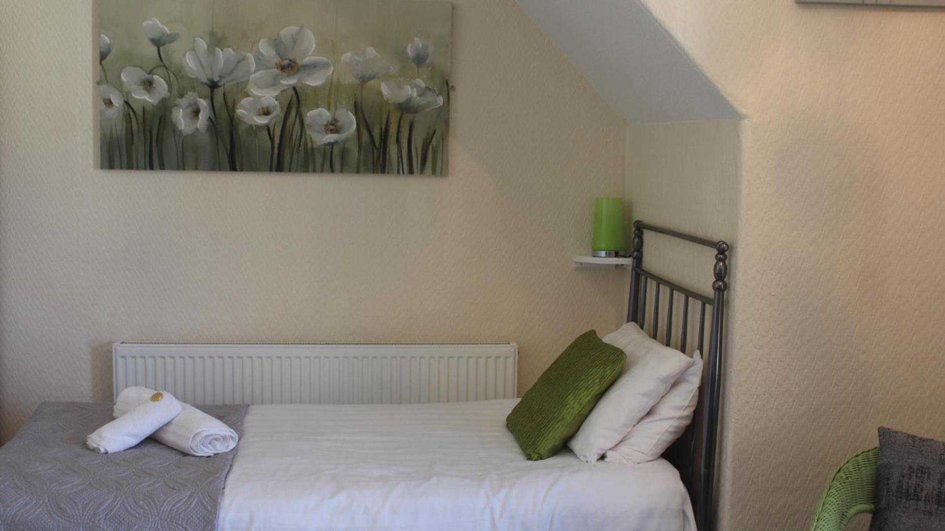 The Heidi Bed & Breakfast Southport Room photo