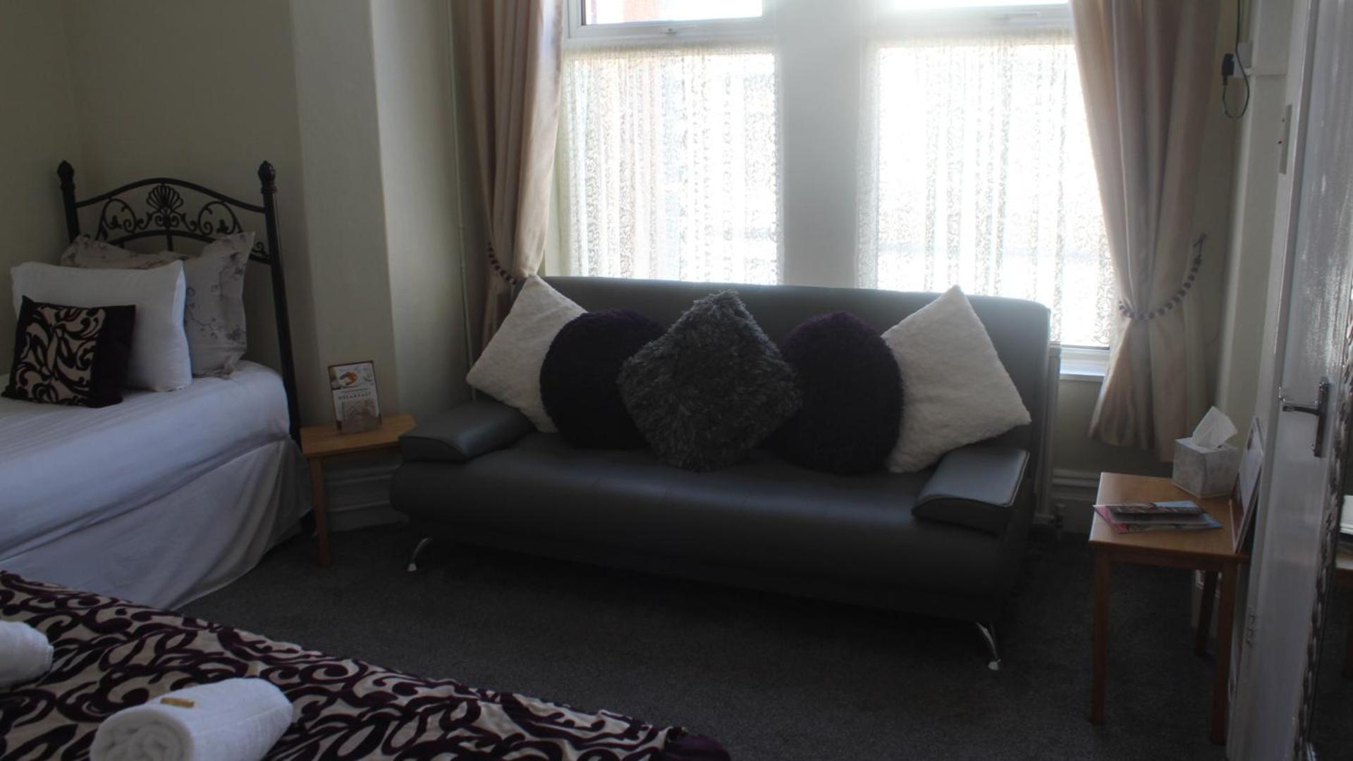 The Heidi Bed & Breakfast Southport Room photo